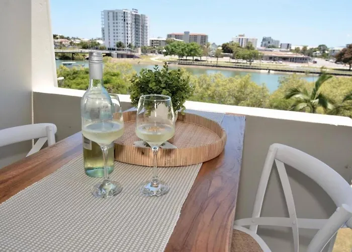 City Stadium One Bedroom Luxe