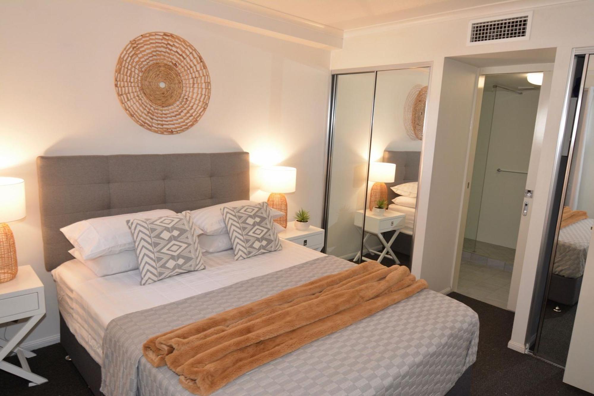 Stadium One Bedroom Luxe Apartment